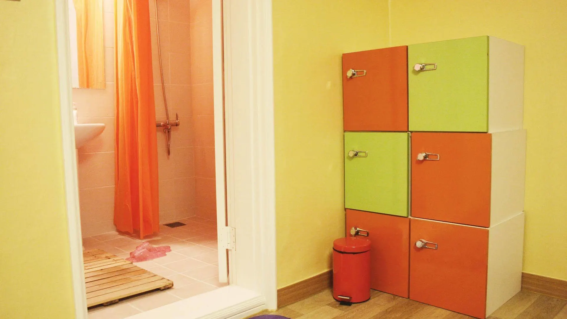 Namu Guest House Seul 2*,